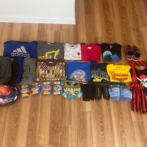 Bundle of Boys Clothing and Accessories 32 pieces 3-5T